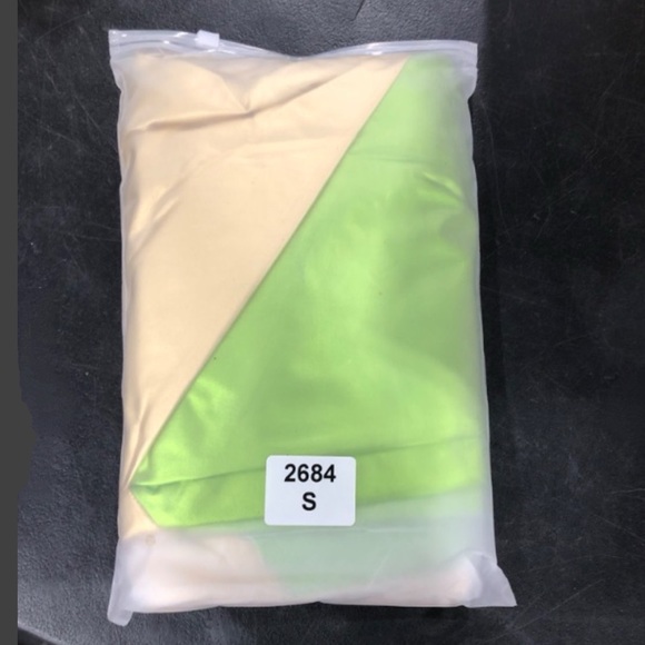 🎃 *NWOT* Small gold & green holographic/metallic jogger pants - Picture 3 of 3